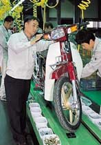 기름밥 30년 외길인생 ‘오토바이 대부’