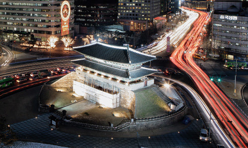 형형색색 영롱한 빛, 서울 밤을 수놓다