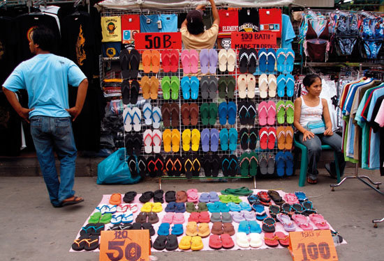 주머니 가벼운 사람들의 쇼핑 메카, 방콕