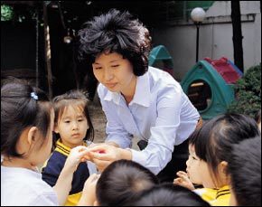 ‘자연과 벗삼은 매너 교육’강조하는 미국 유치원 교사 출신 박미영 원장의 자연주의 교육법
