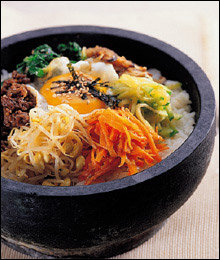 5위 비빔밥­｜밥-나물-고기, 영양학적으로 균형 잡힌 일품요리