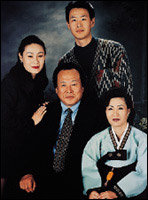 영화 ‘가족’으로 제 2의 전성기 맞은 주현이 처음 들려준 ‘우리 가족 이야기’