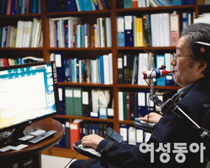 ‘한국의 스티븐 호킹’ 이상묵 교수