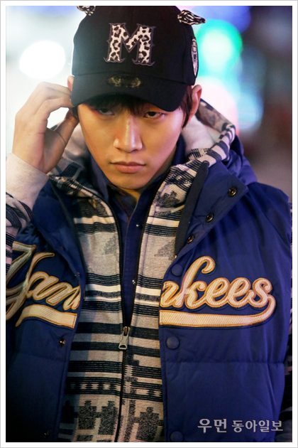 2PM 이준호, 섹시한 아이돌-‘다람쥐’로 두 마리 토끼… 에디터 황경신의 스타 엿보기!