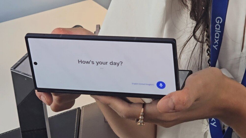 갤럭시 Z 폴드6, 대화하듯 통역하고 낙서하는 인공지능의 혁신
