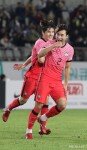 ‘조현택 프리킥 동점골’ 황선홍호, 우즈베키스탄과 1-1 무승부