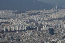 서울 신규 임대차계약 절반이 ‘월세’…전세의 월세화 심화