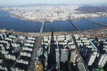 다주택자 세금 여파…강남3구·용산 이어 강동구도 하락 전환