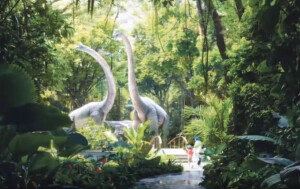 아침에 공룡과 인사? 세계 최초 정글 호텔 들어선다