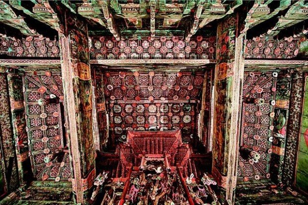 Buddha’s story hidden in Daeungjeon of Beomeosa Temple