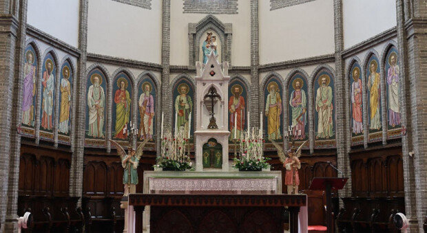 Discover the Artworks of Myungdong Cathedral