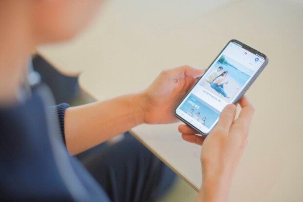 After thoroughly filling out the information using the Heart travel app, you can apply for the service you wish to participate in