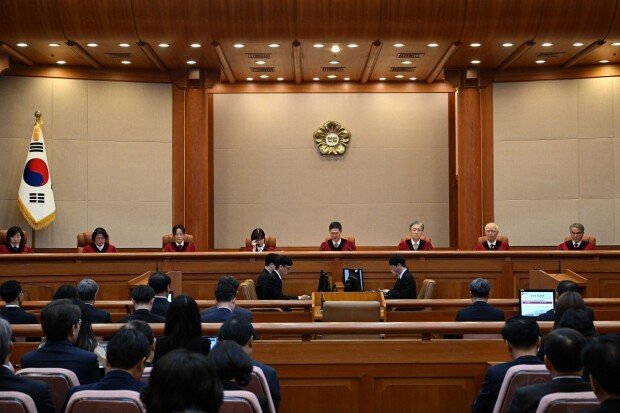 Constitutional Court mentions responsibility of both Yoon and National Assembly