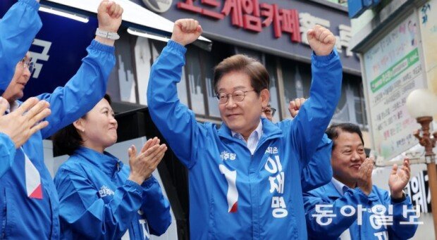 Lee surges ahead as conservative strongholds shift left