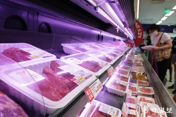 South Korea, U.S. accelerate talks on tariff-security package