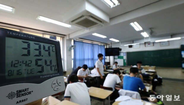 Schools struggle with aging air conditioners during heatwave
