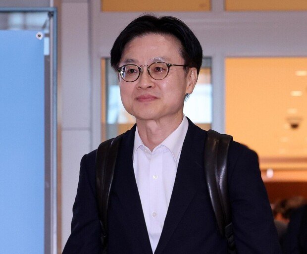 South Korea faces U.S. pressure ahead of summit talks