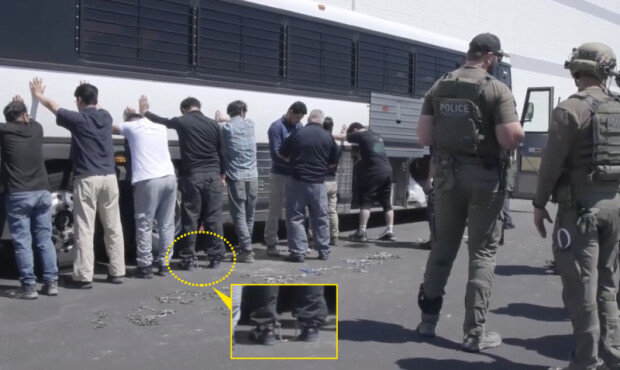 Koreans shackled in U.S. raid set for charter flight