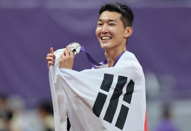 High jumper Woo Sang-hyeok wins silver at World Championships