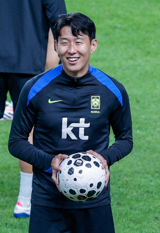 Son Heung-min meets Brazil stars in landmark match