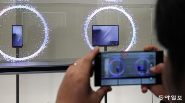 Korean companies display next-generation tech at APEC