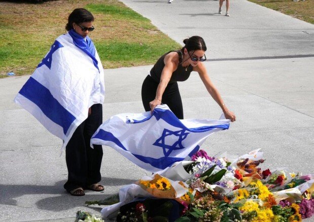 Australia probes Islamic State links in Sydney attack