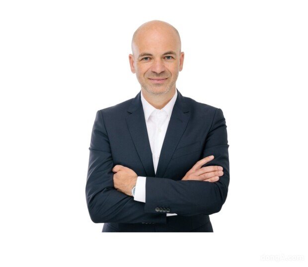 Hyundai Motor Group promotes 219 in year-end reshuffle