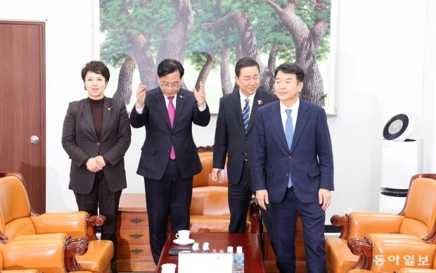 Democratic Party accepts special prosecutor in Unification Church probe