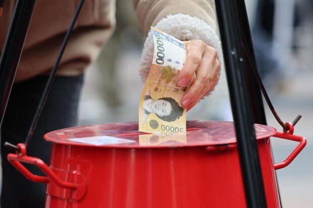 More donors choose anonymity in year of crises