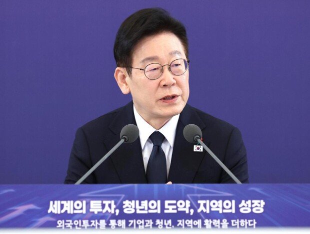 Lee raises sugar tax issue, food industry resists