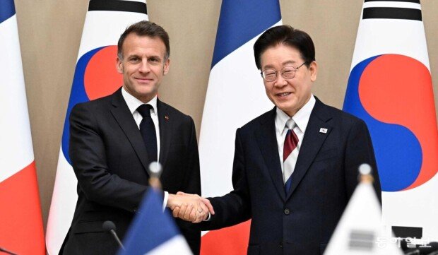 South Korea, France boost partnership amid global risks