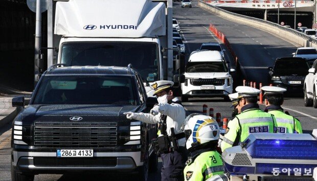 Police intensify crackdown on intersection blocking