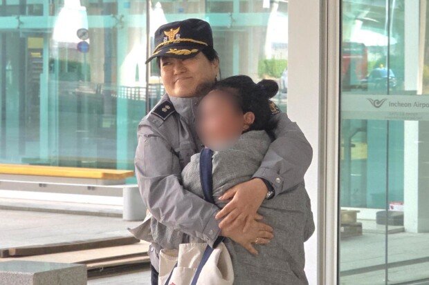Police help homeless Cambodian woman return home