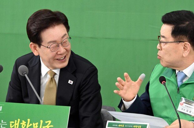 Lee Jae-myung praises Saemaul Movement’s lasting value