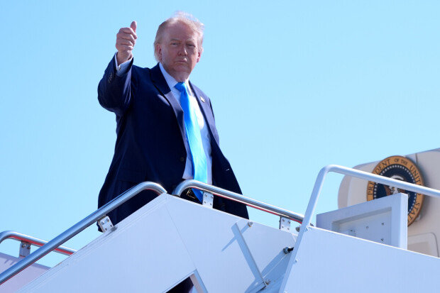 Trump signals possible call with Taiwan leader