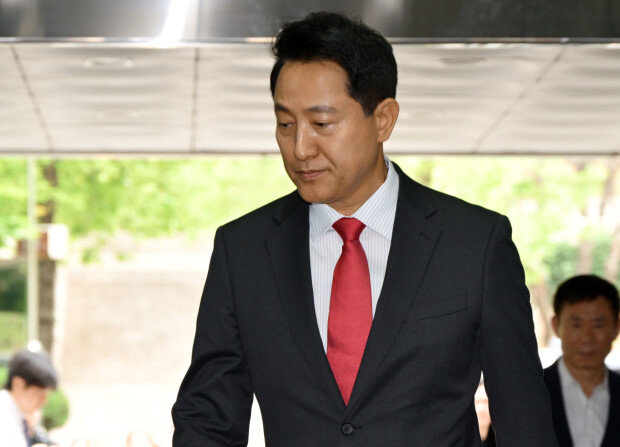 Special counsel seeks 18-month sentence for Seoul mayor