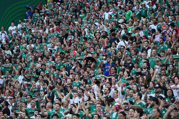 Mexico crowd overwhelms South Korea in Guadalajara
