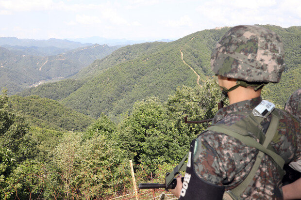 North Korean soldier defects across Cheorwon border