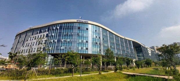 South Korea launches first homegrown farm satellite