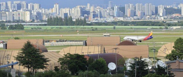 Samsung, SK hynix pick Gwangju fab site