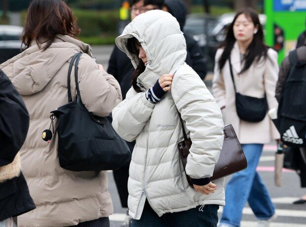 4월중순에 눈 내리고 강풍… 요란한 봄 날씨