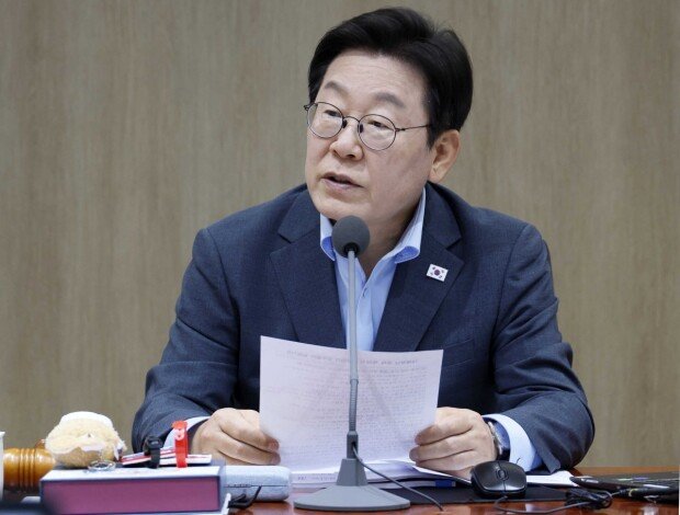 李 “비용 아끼려 목숨 빼앗는건 살인” 산재 질타