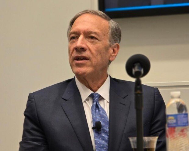 폼페이오 “김정은 사악… 팩트시트에 韓 핵잠 건조 포함 고무적”