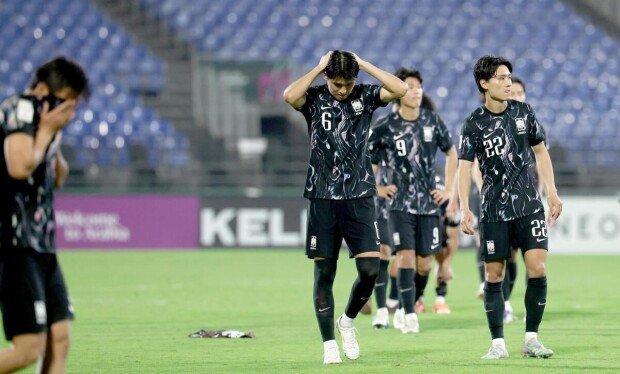 U-23 韓축구,10명 뛴 베트남에 충격패…日은 中 4-0 꺾고 2연패