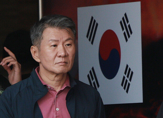 13년만에 물러나는 정몽규 “모든 과오 제 책임”