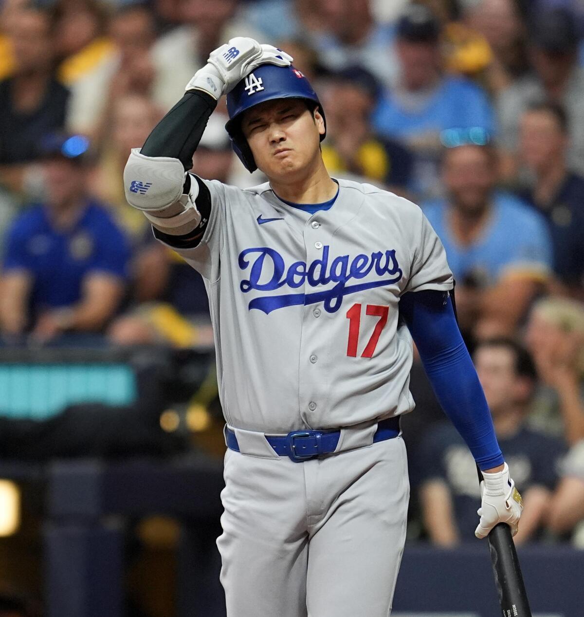 Dodgers Manager Dave Roberts Confirms Shohei Ohtani Will Start NLCS Game 3 Despite Record Home Run Drought