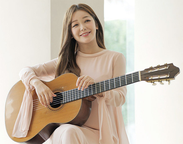 Korean Park Kyu-hee holds a concert in October | DONG-A ILBO