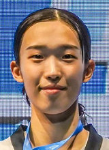 Kim Yu-jin triumphs with gold at Grand Prix