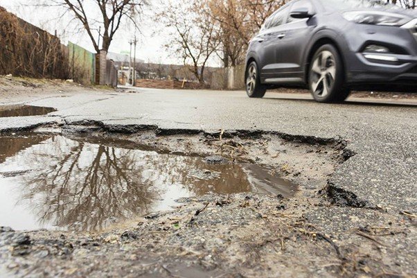 STARSTECH Highlights ECO-ST and SL Deicers as Key to Winter Road Safety / source=STARSTECH

