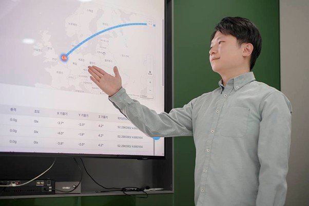 Willog Control Tower provides data related to the entire logistics journey, from the initial warehouse stage through international transportation, in the form of visual materials / source=IT dongA